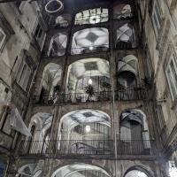 Palazzo Miradois: Testimonianza Barocca nel Cuore Antico di Napoli